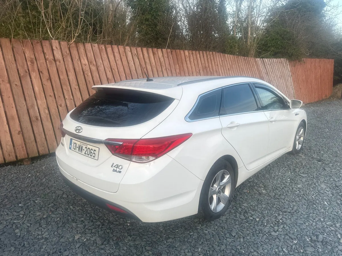 2013 Hyundai i40 estate non runner - Image 3