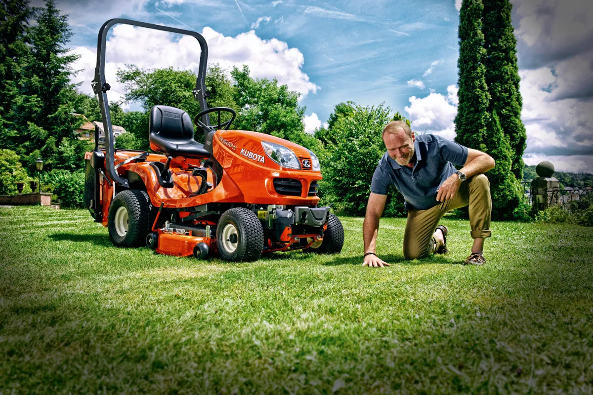 New Kubota GR1600-II Ride on Mower - Image 1