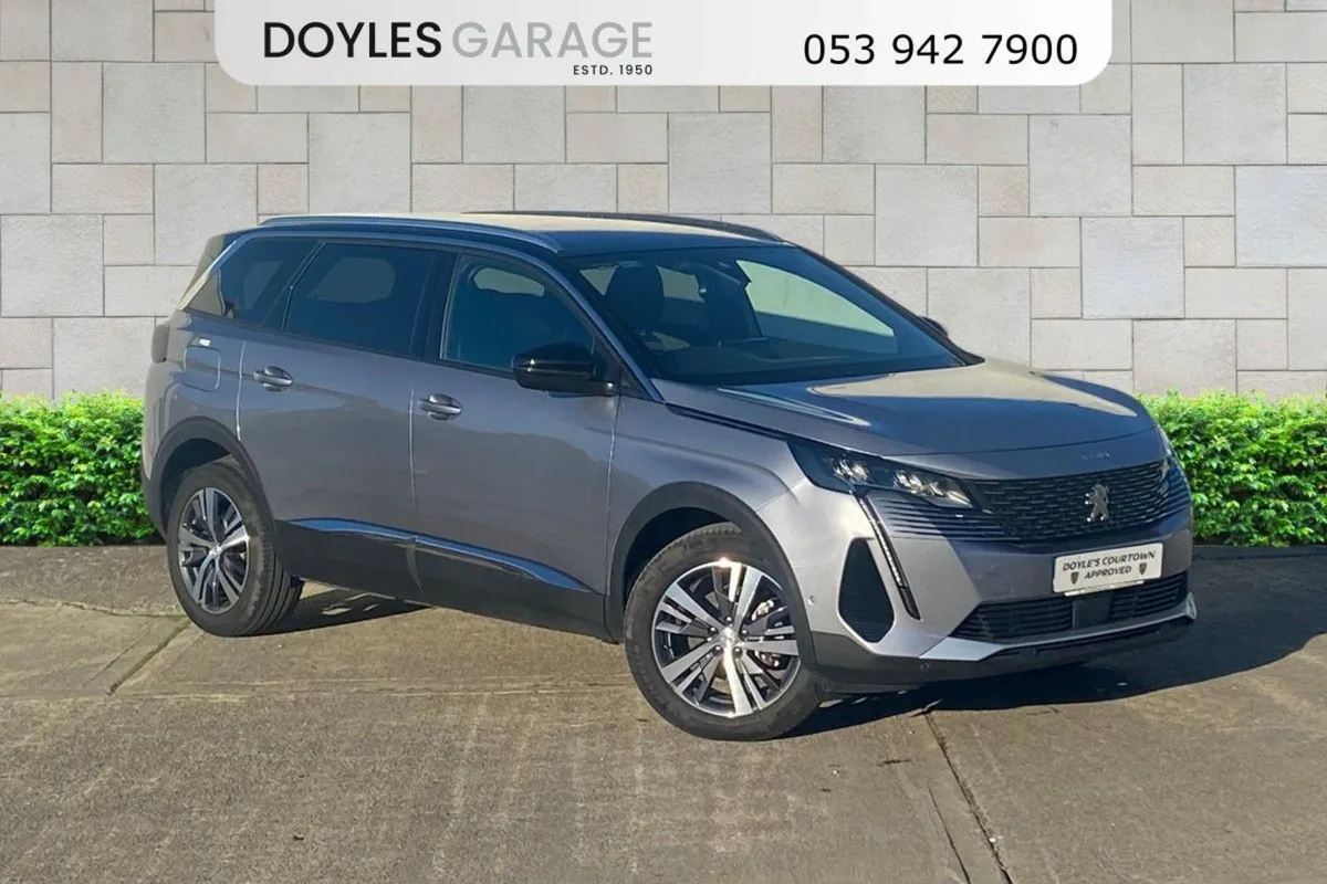 Peugeot 5008 Allure 1.5 Blue HDi Diesel 130bhp Au - Image 1