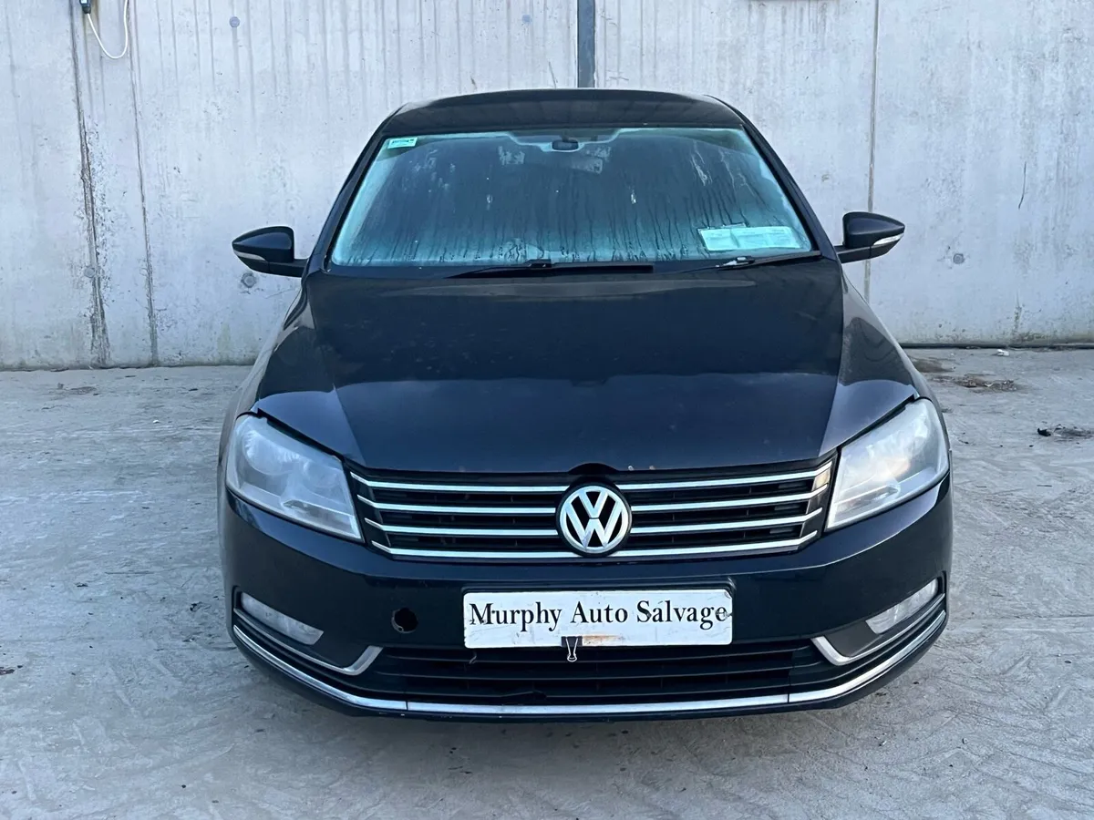 2011 VW Passat for parts - Image 1