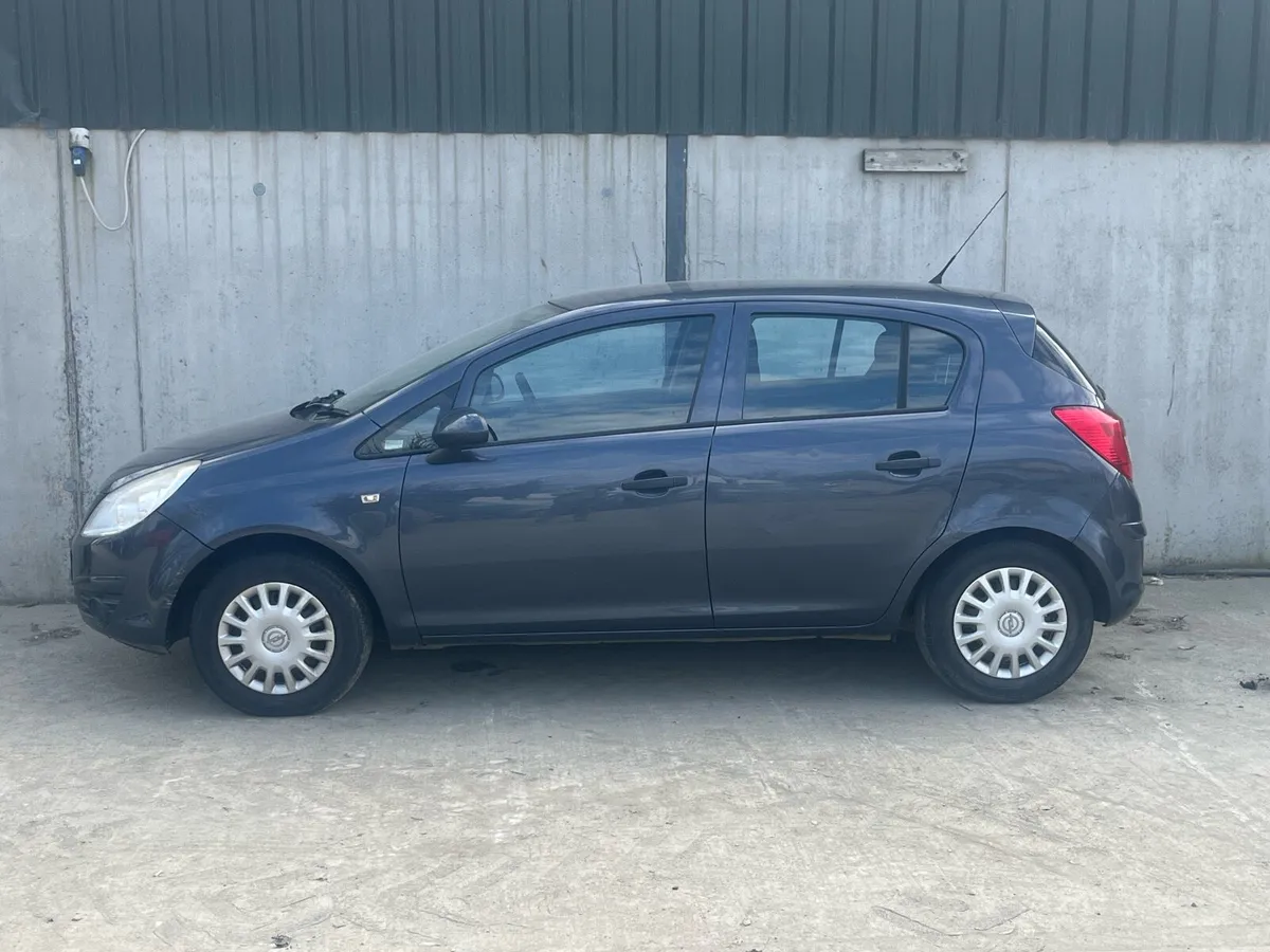 2008 Opel Corsa for parts - Image 2