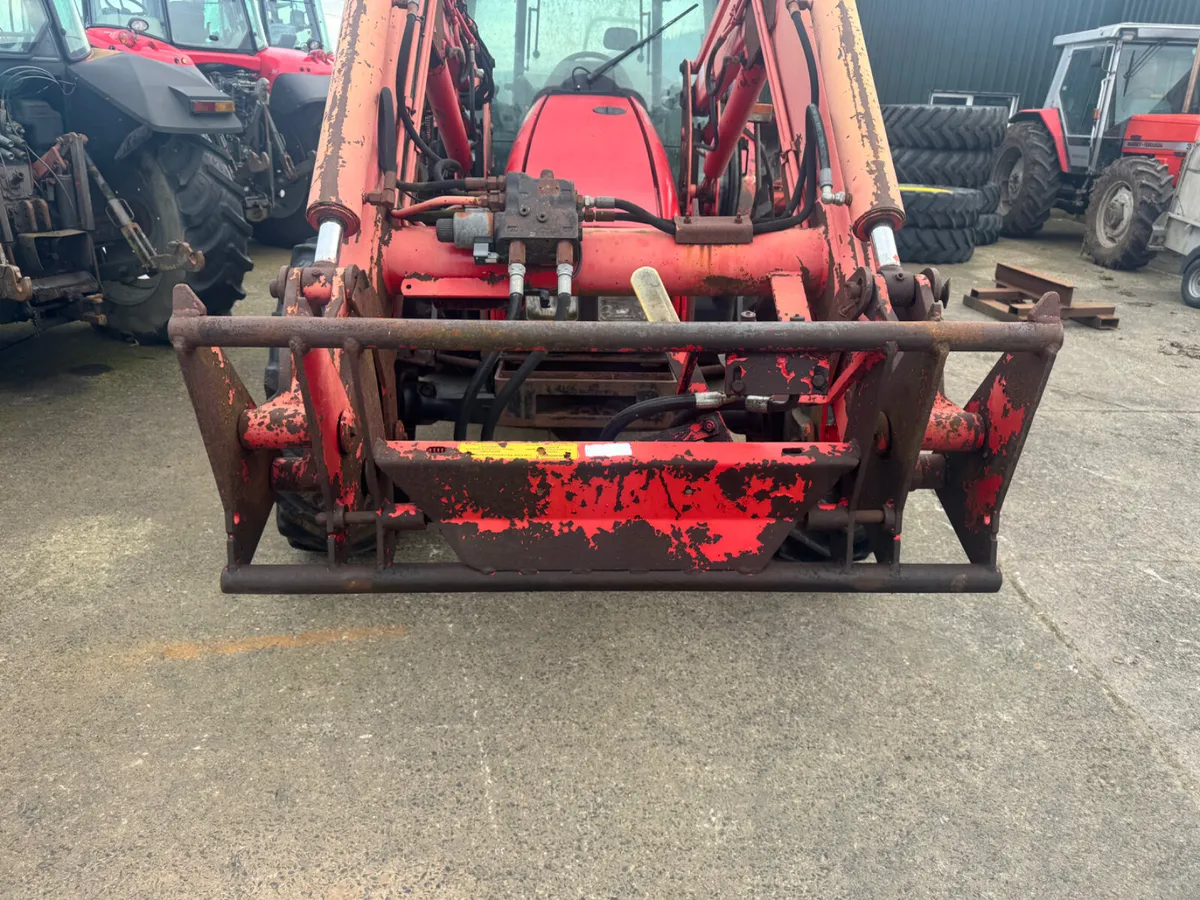 Massey Ferguson 896 Loader - Image 2