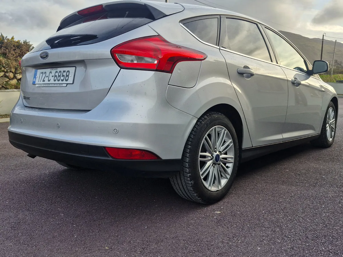 Ford Focus 2017 - Image 3