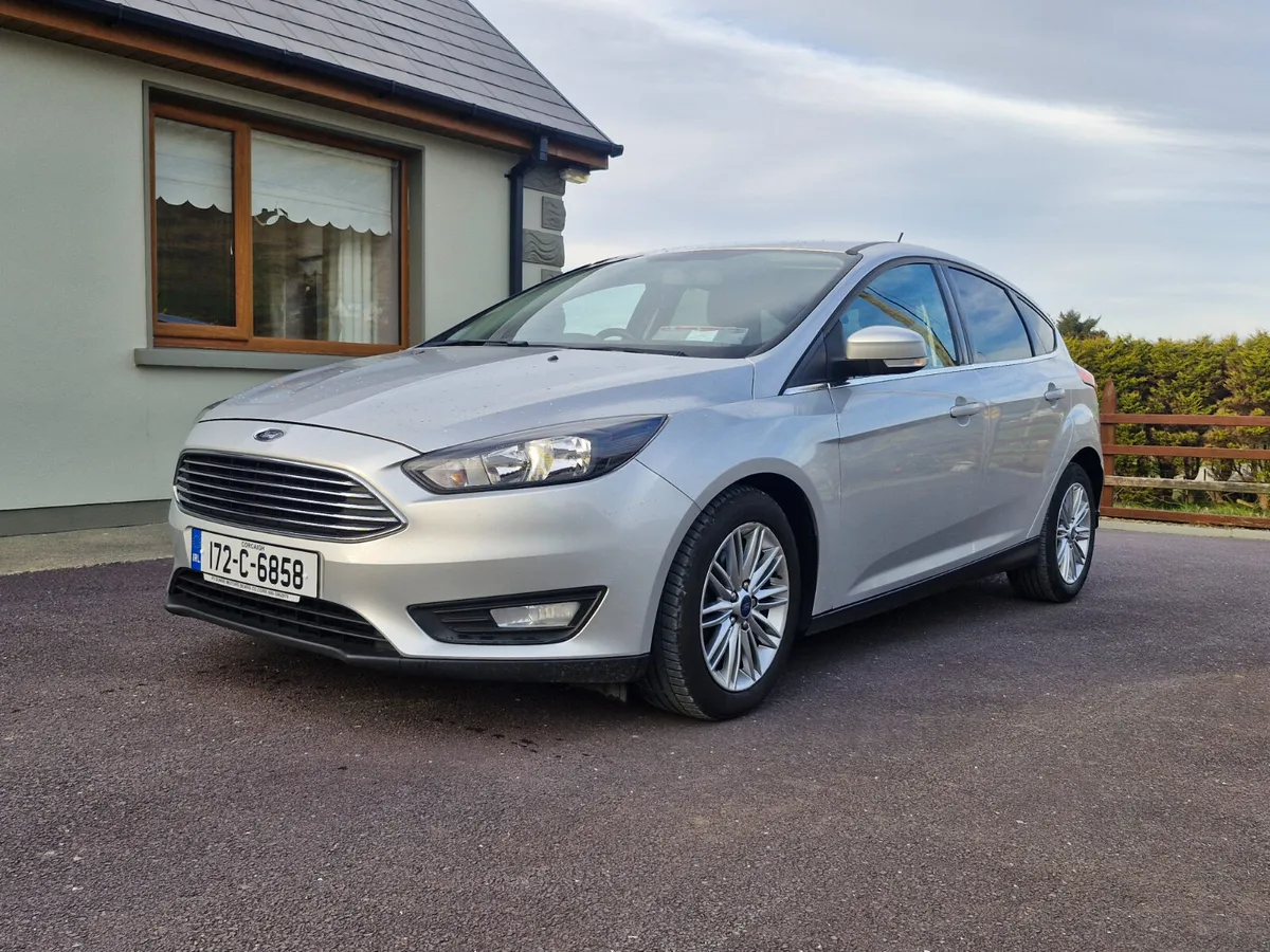 Ford Focus 2017 - Image 1