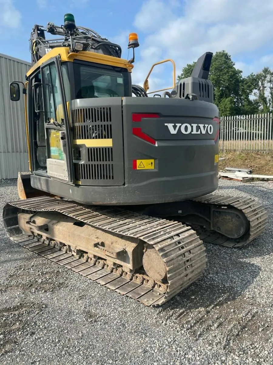 Volvo ECR145E Year 2016 - Image 4
