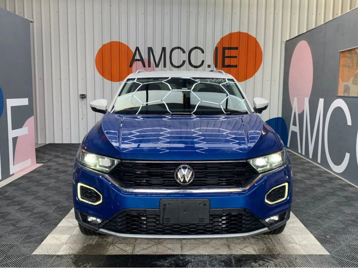 Volkswagen T-Roc TSI Automatic / 2k KMs / 1.5 Pet - Image 2