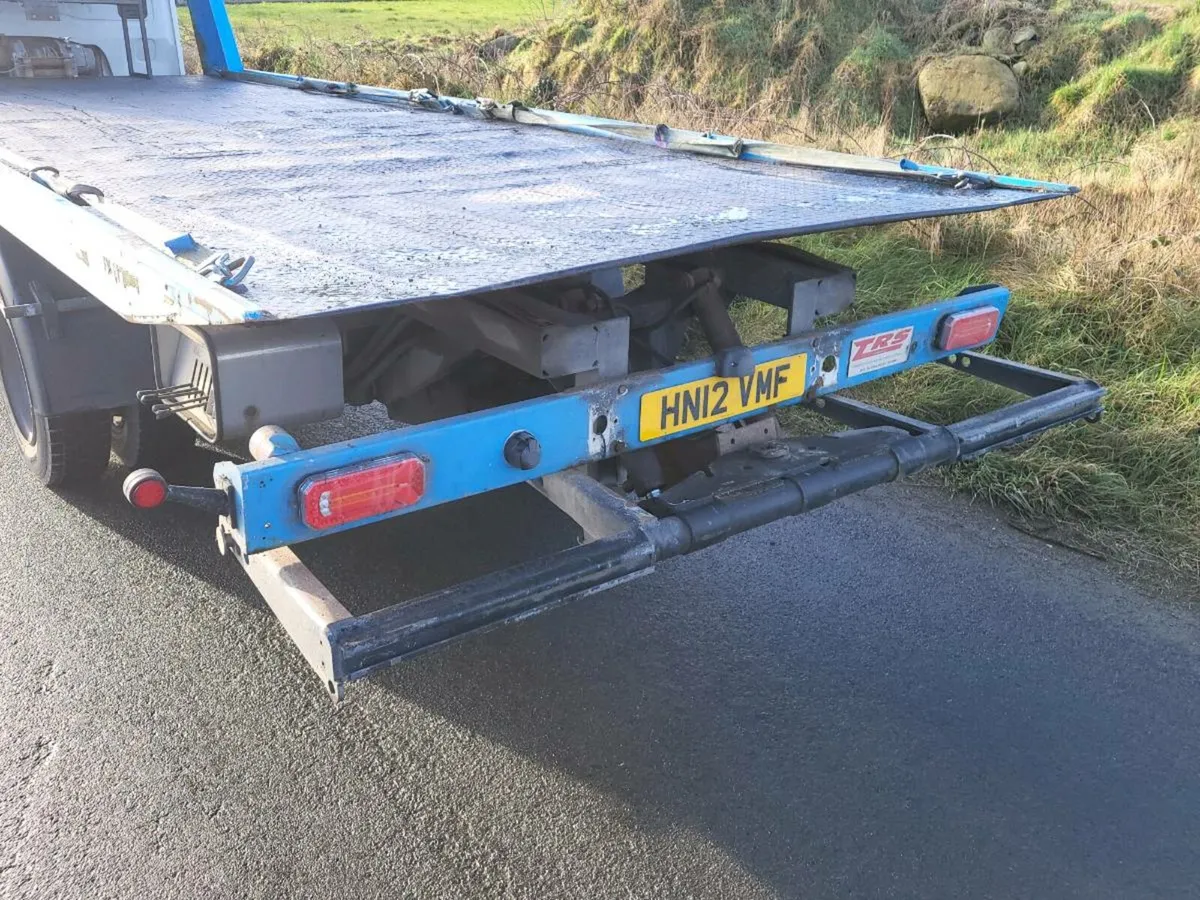 Iveco recovery lorry - Image 4