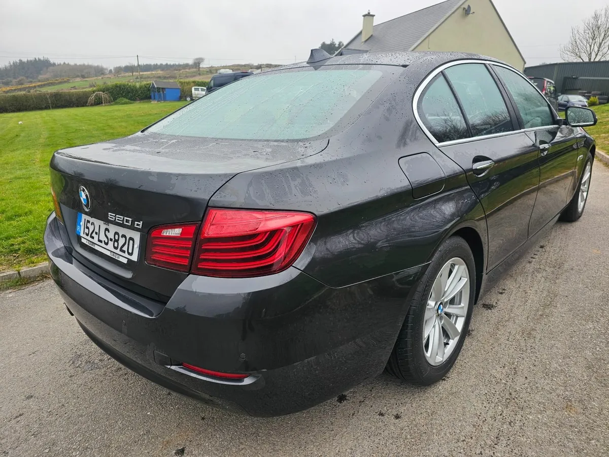 BMW 5-Series 2015 - Image 3