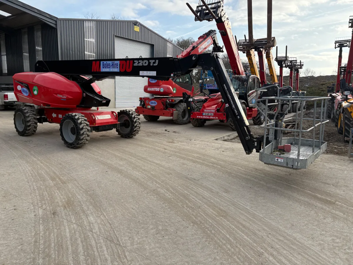 Manitou 220 Boomlift - Image 3