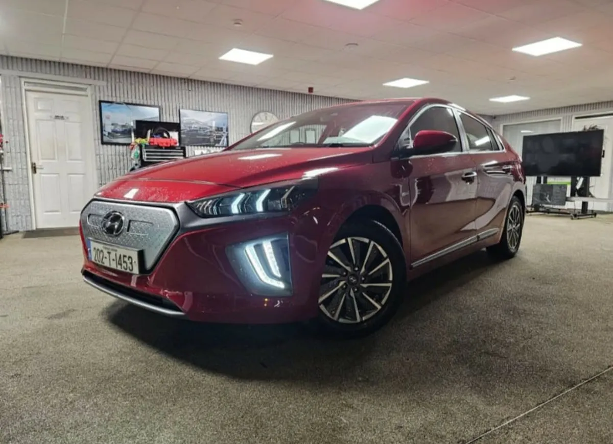 Hyundai Ioniq electric 2020 - Image 2