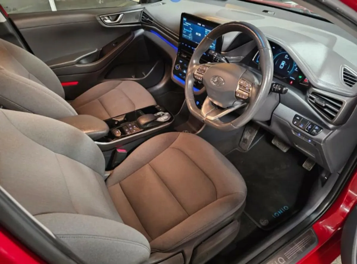 Hyundai Ioniq electric 2020 - Image 4