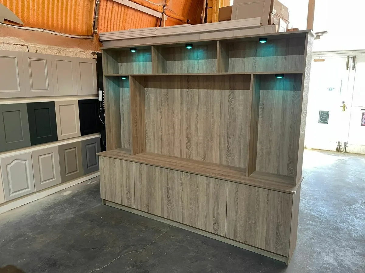 Custom Media Units - Image 2