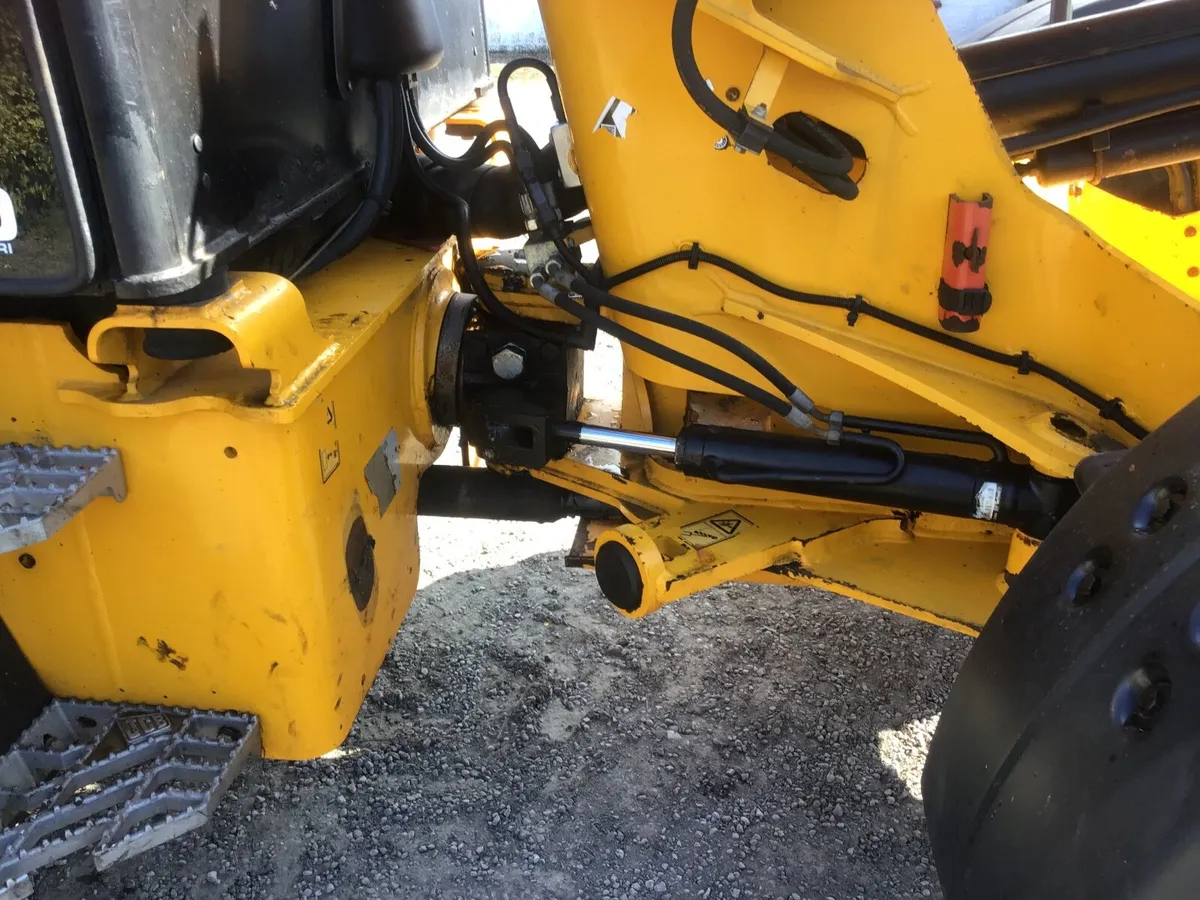 JCB tm320 - Image 3