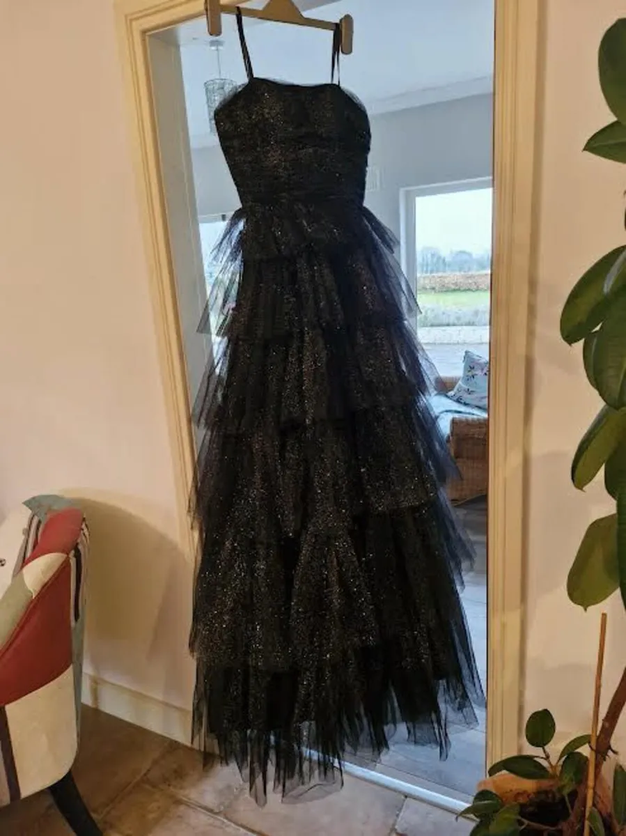 Debs dress - Image 2
