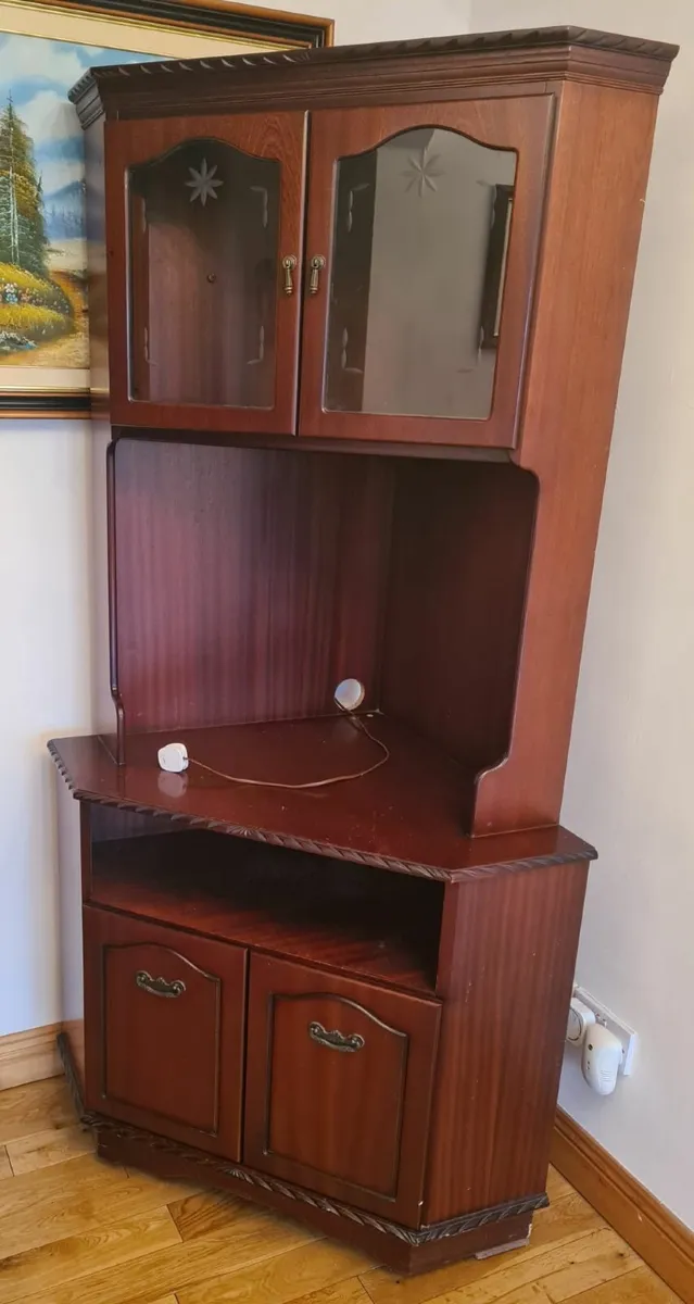 TV corner unit