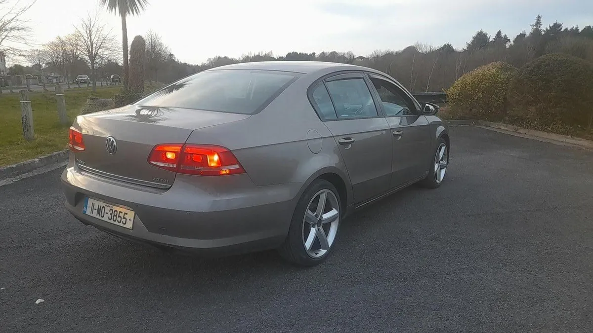 2011 passat - Image 3