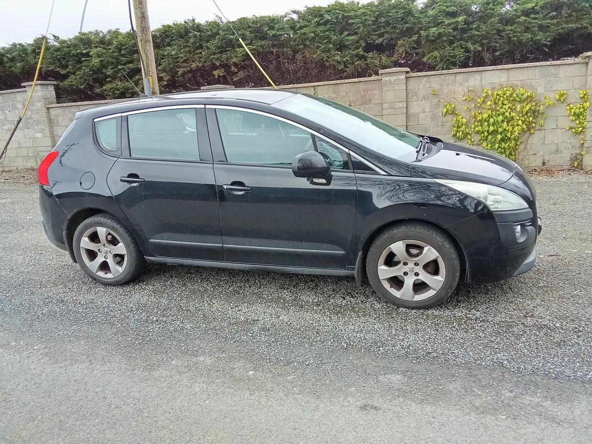 10 Peugeot 3008 - Image 2