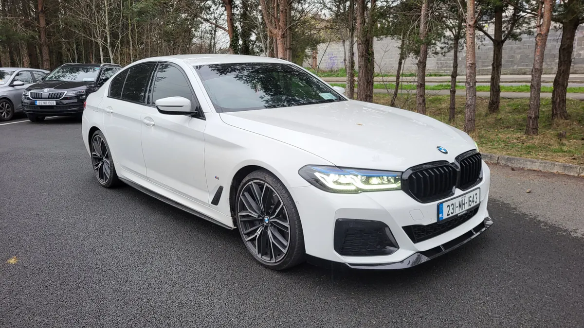 2023 BMW 520D M-SPORT AUTOMATIC - Image 1