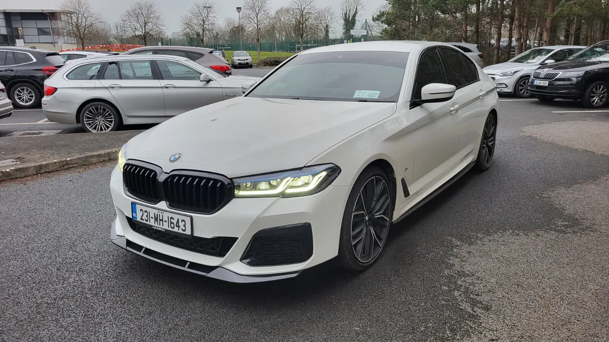 2023 BMW 520D M-SPORT AUTOMATIC - Image 4