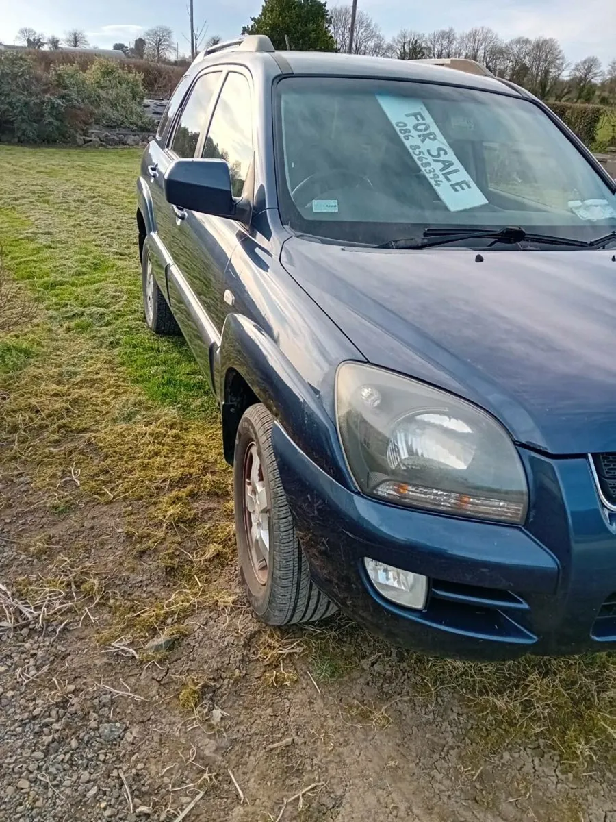 2010 Kia Sportage - Image 2