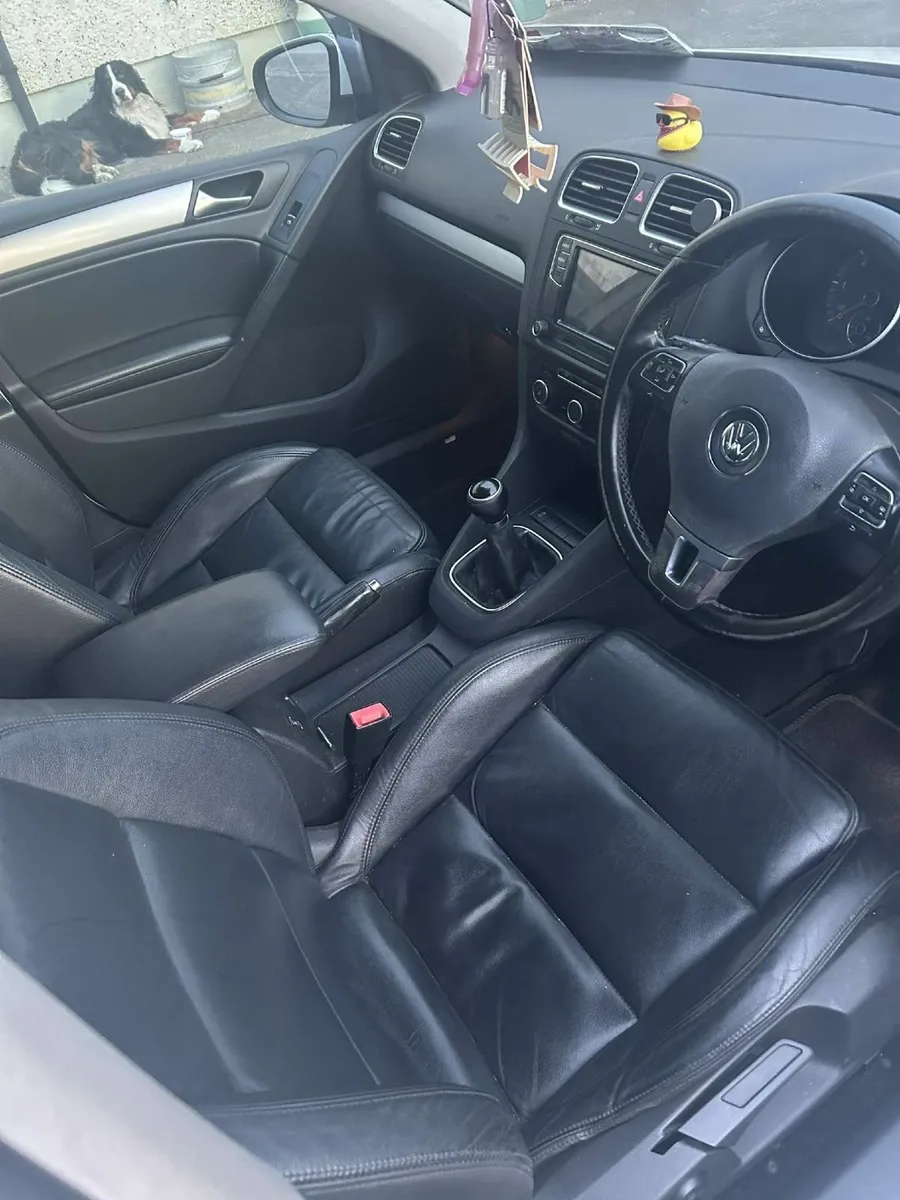 Volkswagen Golf 2012 - Image 4