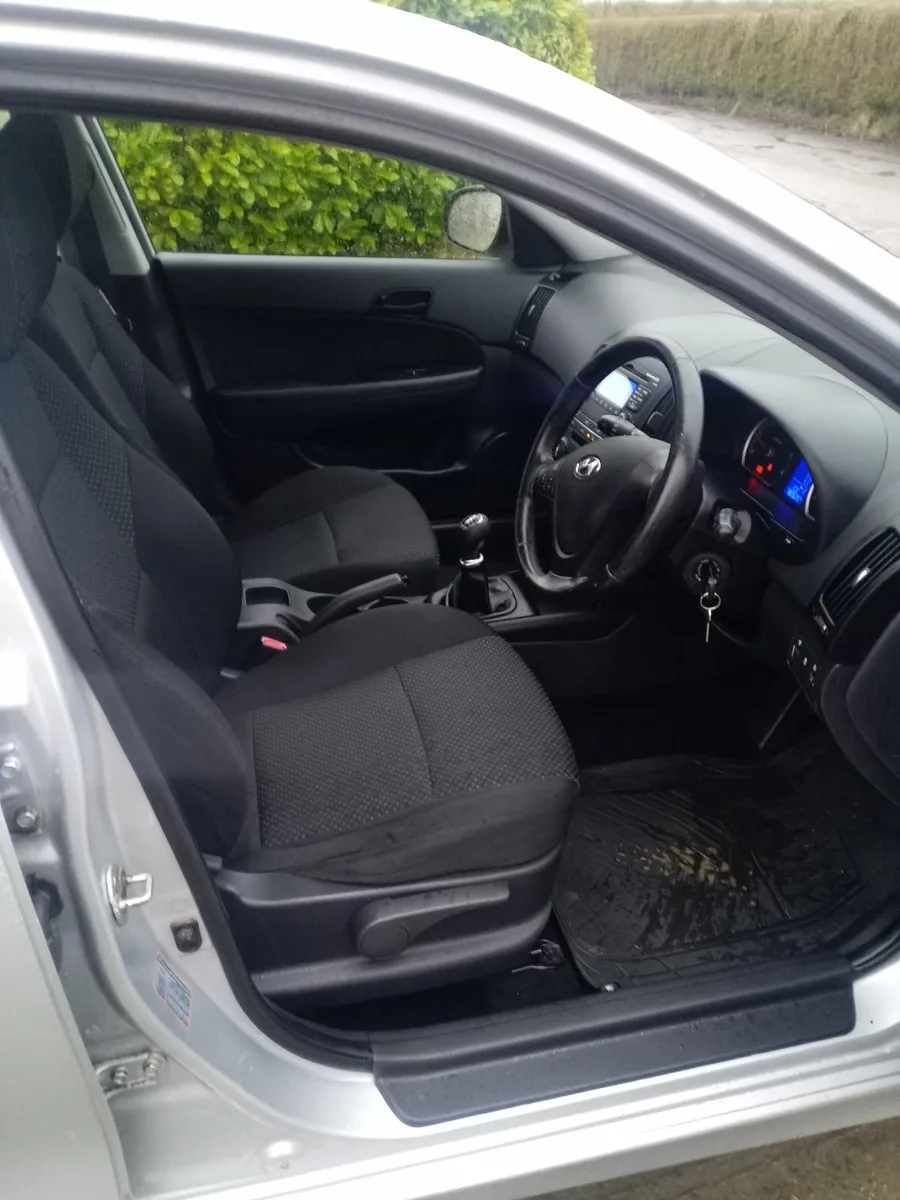 2011 Hyundai i30 1.6 diesel New NCT - Image 2