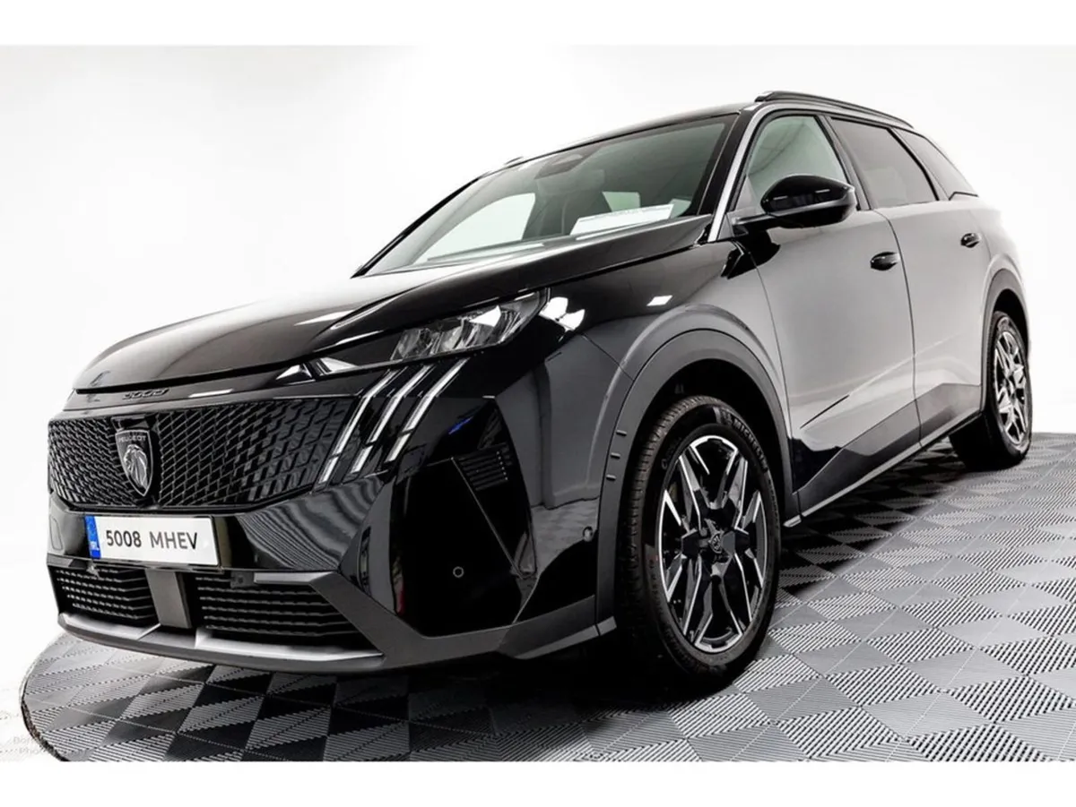Peugeot 5008 Allure Petrol Hybrid Auto 136HP - Pr - Image 3