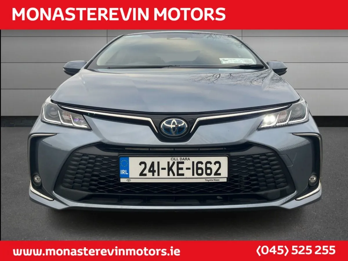 Toyota Corolla Luna Sport Saloon 4DR - May Madnes - Image 4