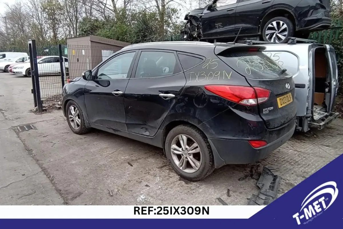 2013 HYUNDAI IX35 BREAKING FOR PARTS - Image 4