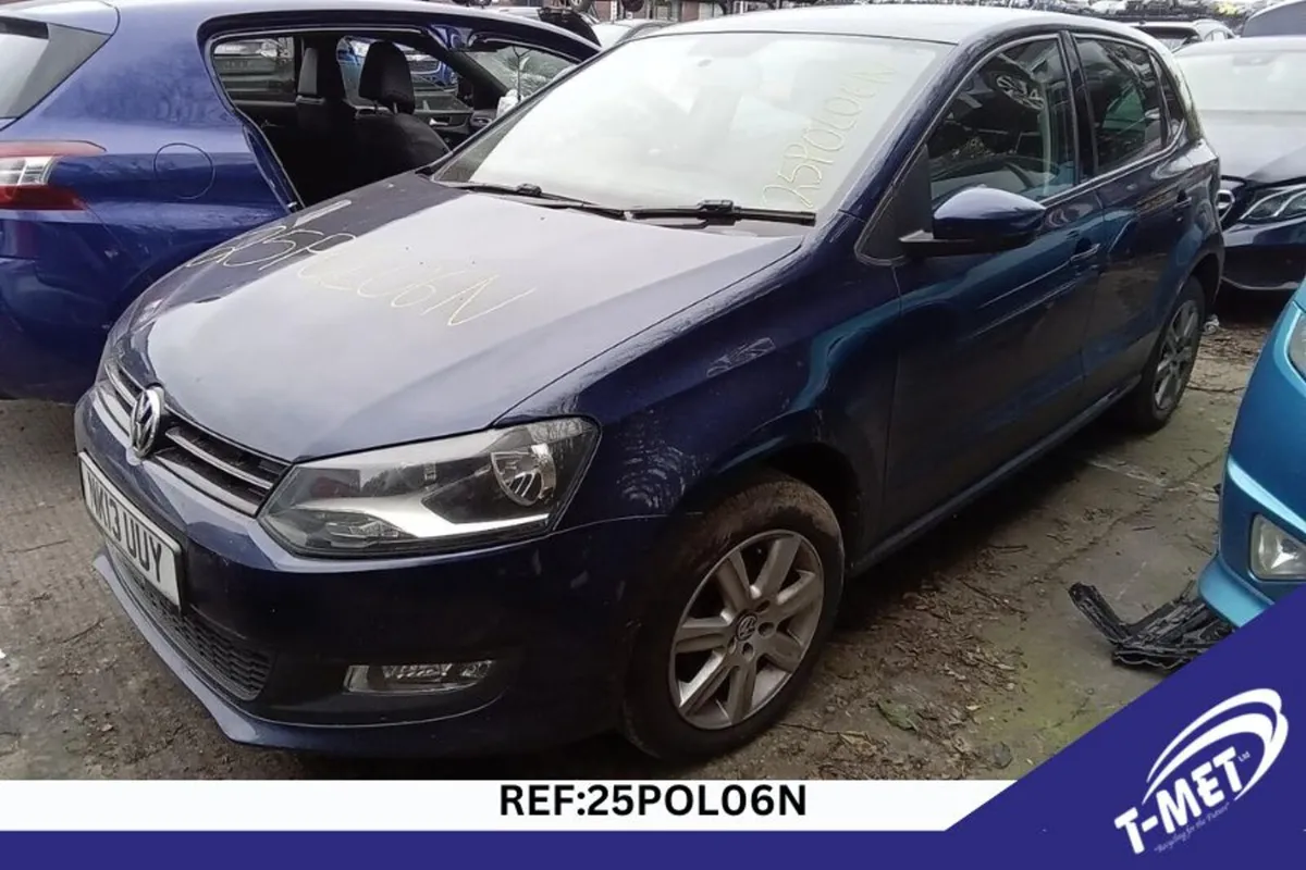 2013 VOLKSWAGEN POLO BREAKING FOR PARTS - Image 4