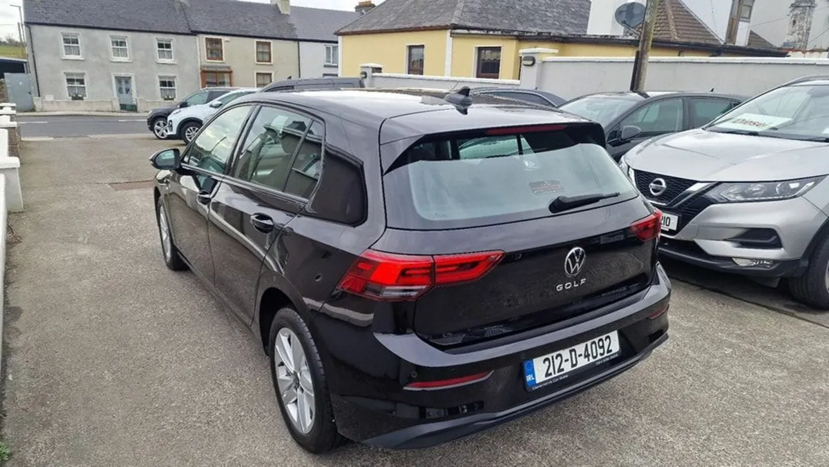 Volkswagen Golf 2021 - Image 4