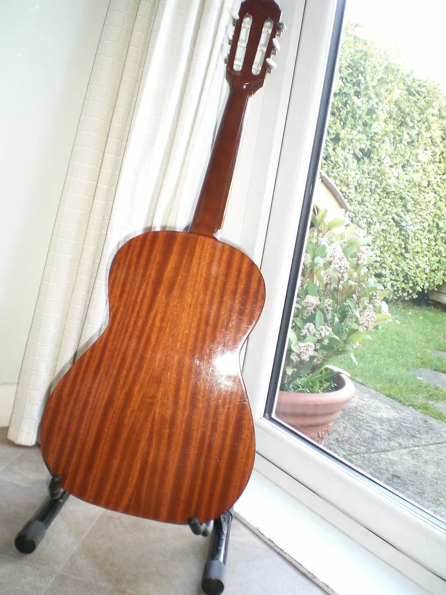 1990's Barnes & Mullens Guitar Made In Spain. - Image 2