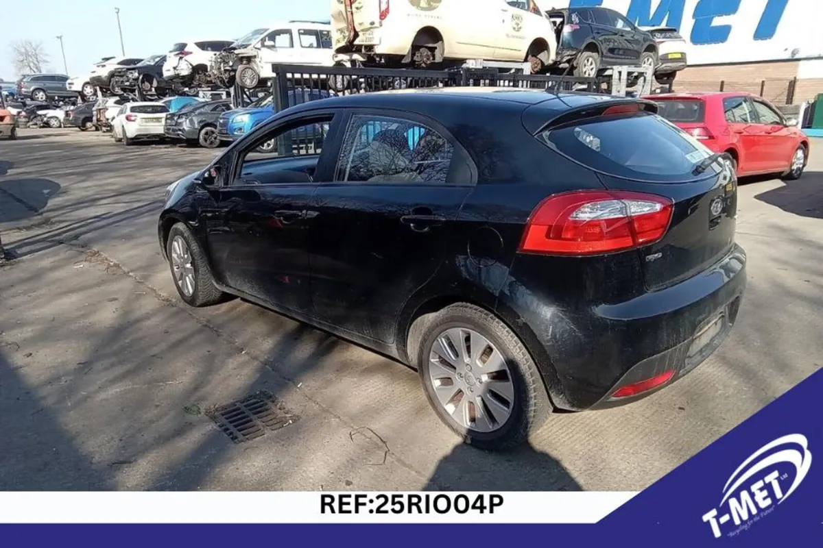 2012 KIA RIO BREAKING FOR PARTS - Image 3