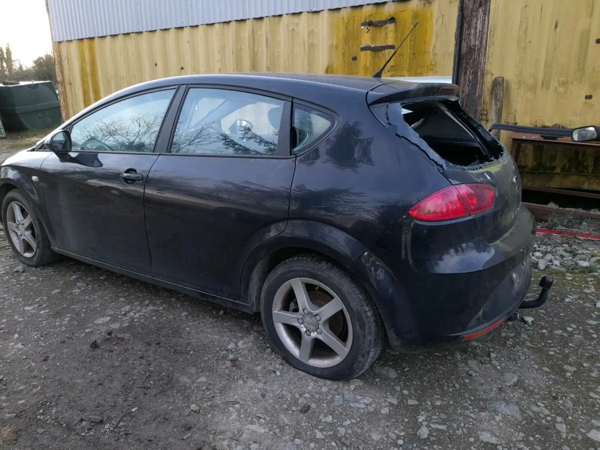 2009 leon breaking - Image 2