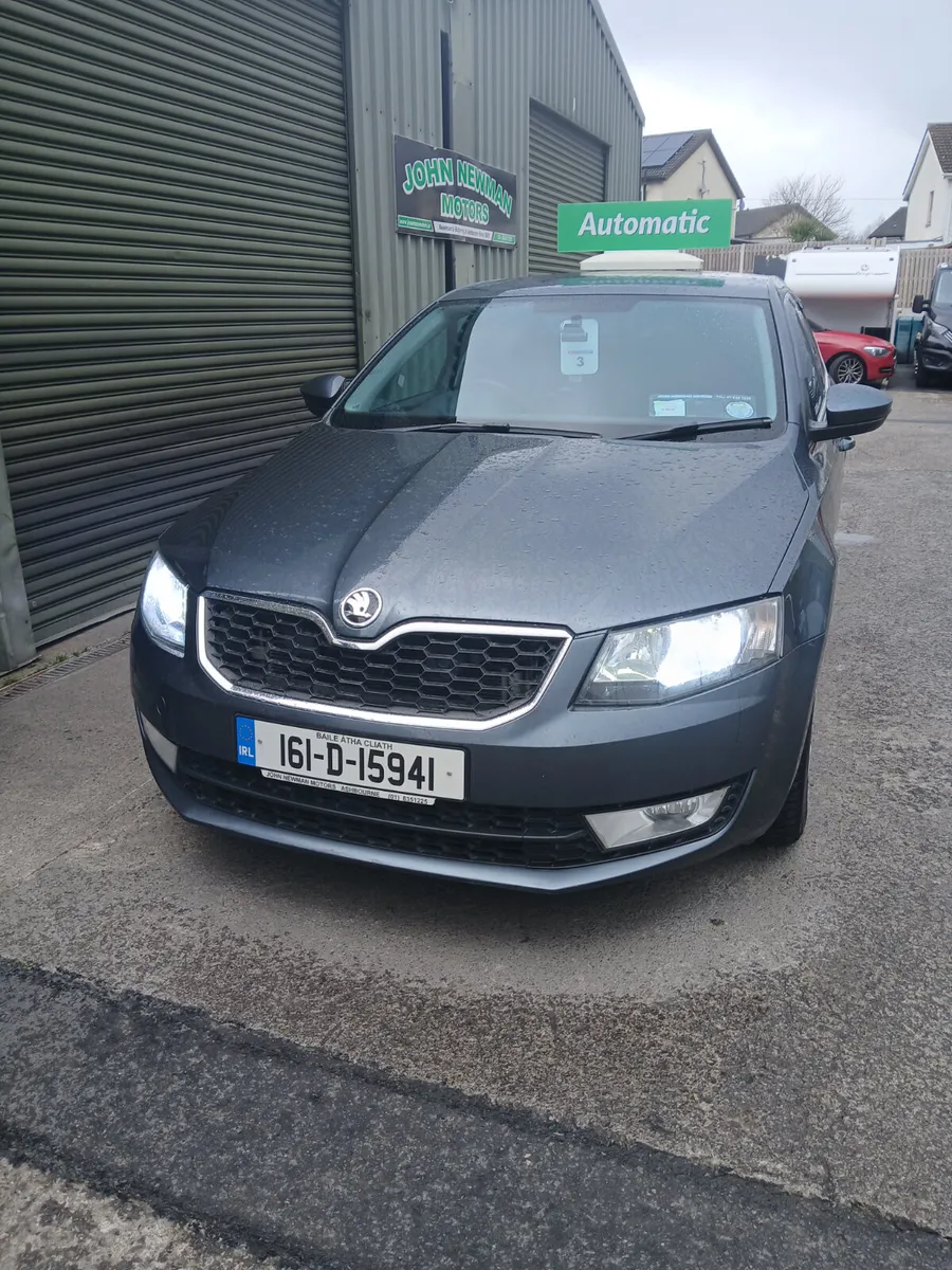 Skoda Octavia  automatic  dsg  diesel 2016 - Image 3