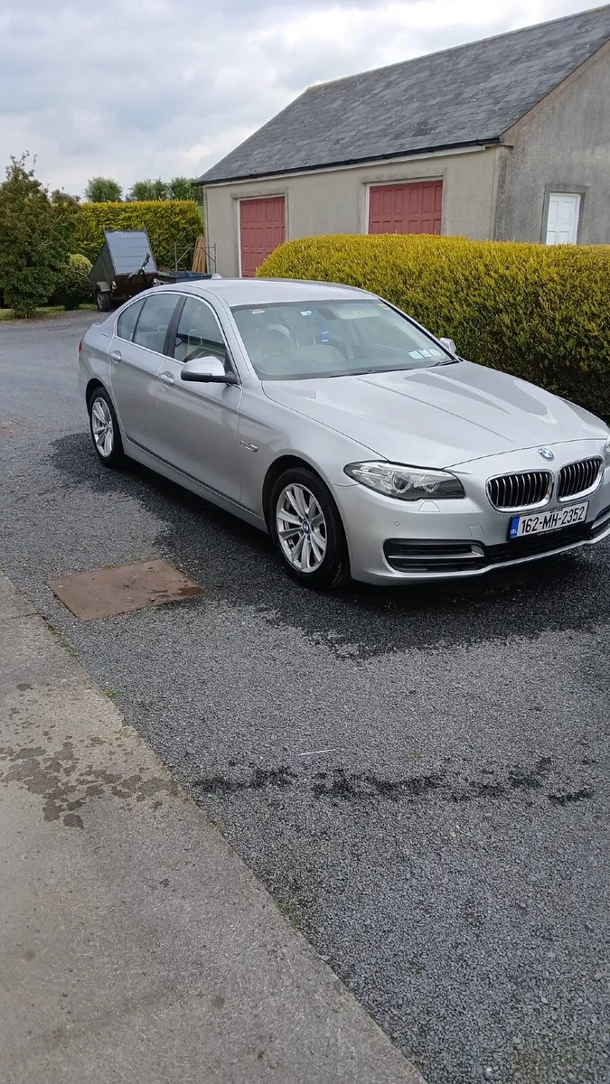 BMW 5-Series 2016 - Image 4