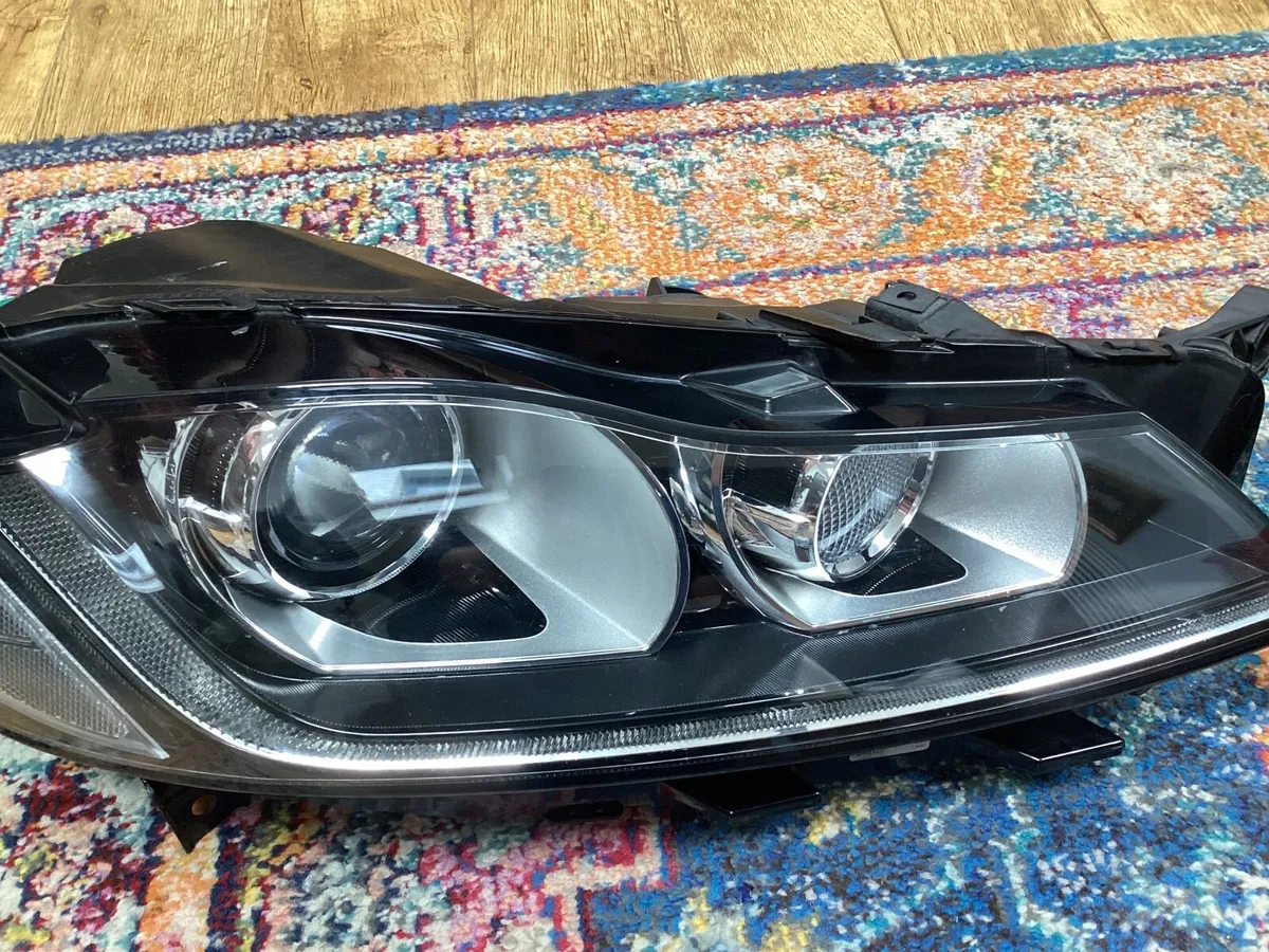 Jaguar XF / F-Pace Headlights - Image 2