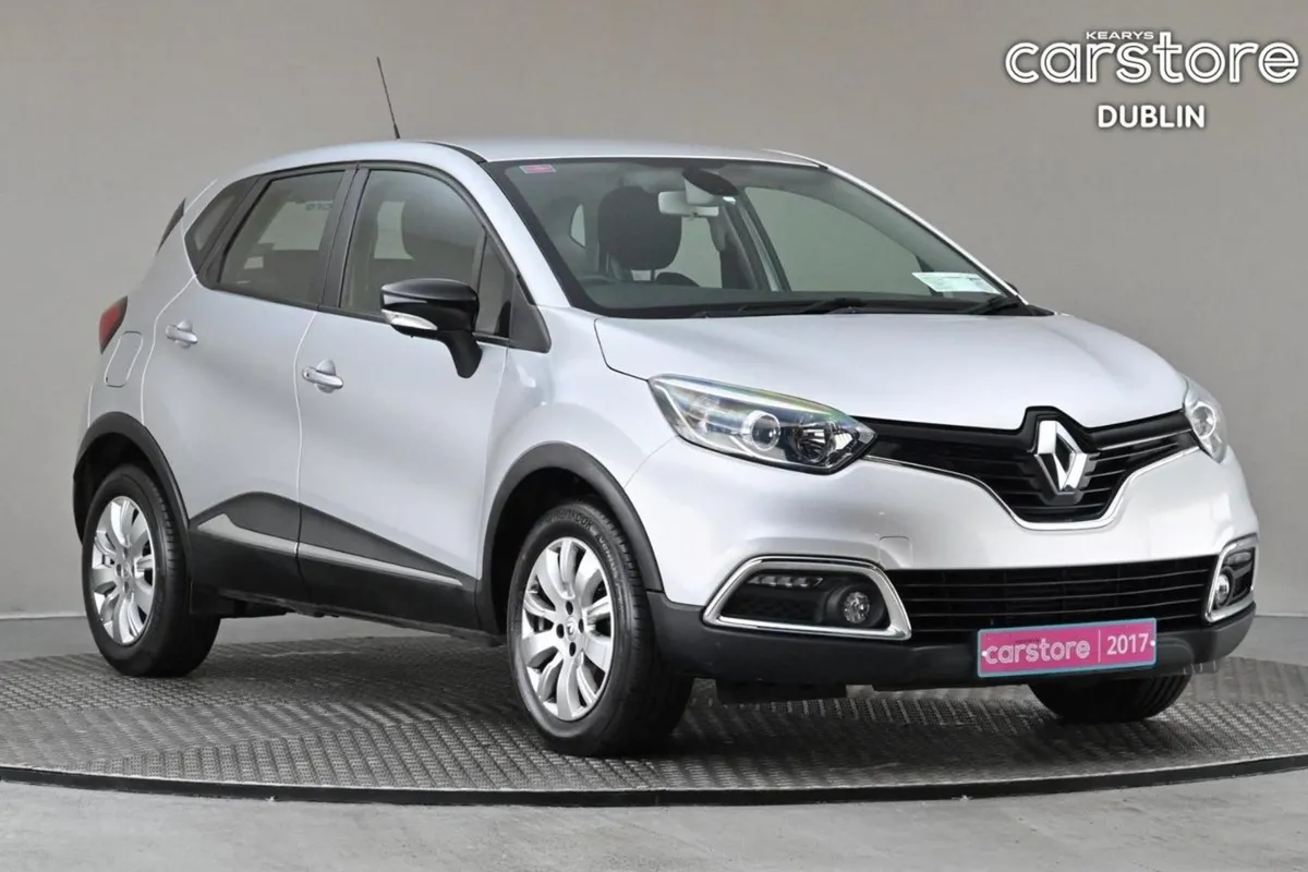 Renault Captur 1.5 DCi 90bhp Life 5spd - Image 1
