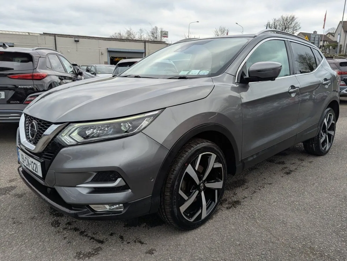Nissan QASHQAI 1.5d SV Premium  just IN - Image 3