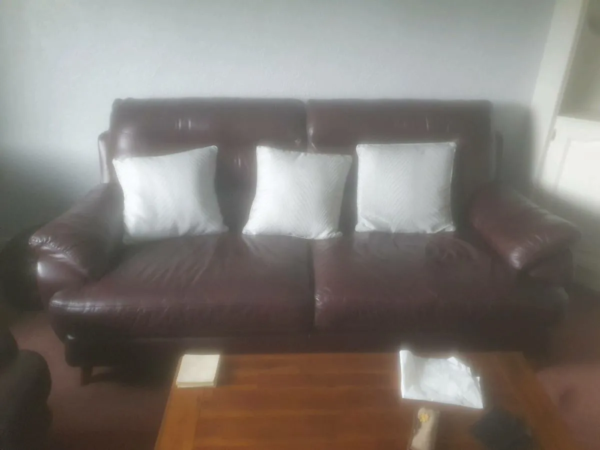 Suite of furniture - Image 4