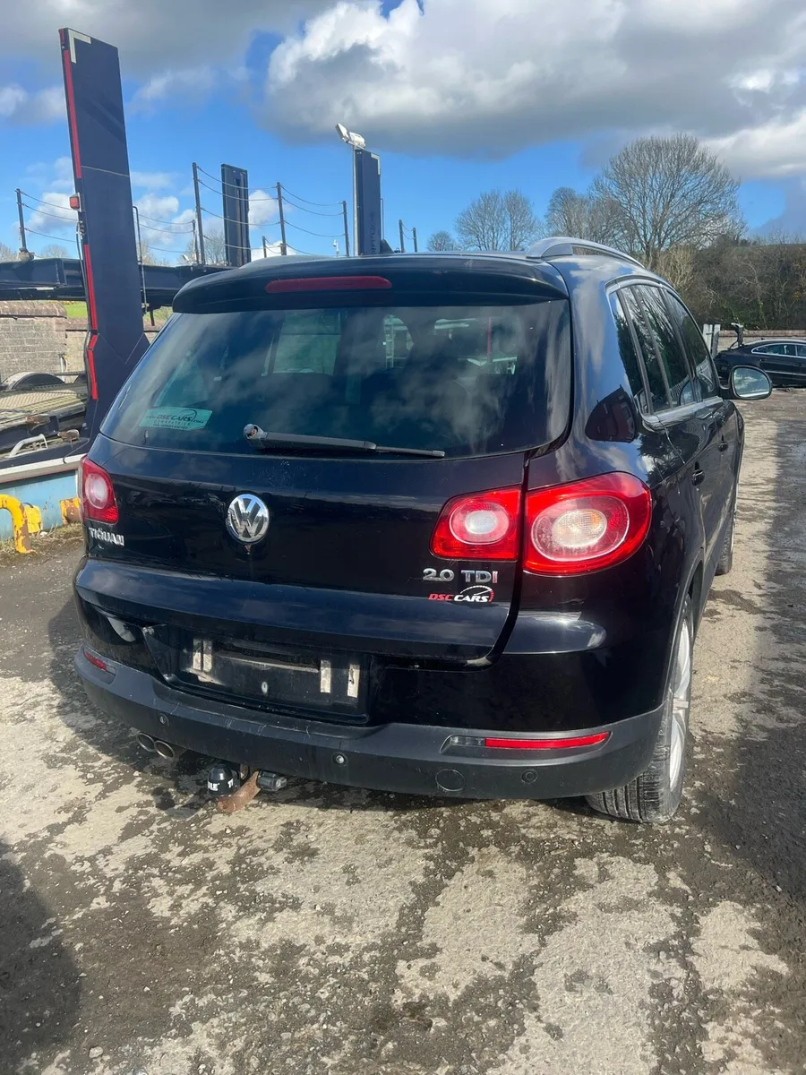 2011 VOLKSWAGEN TIGUAN 2.0 TDI FOR BREAKING - Image 3