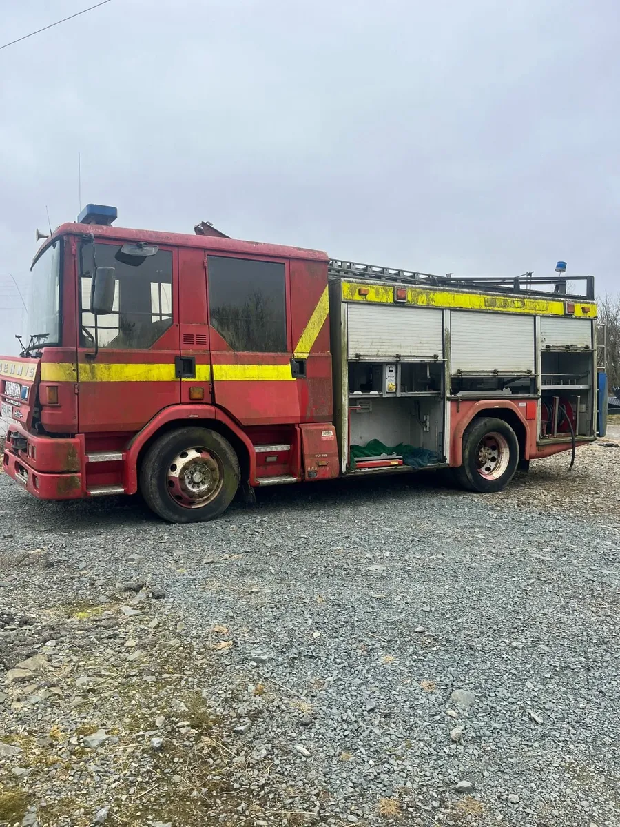Fire Engine - Image 3