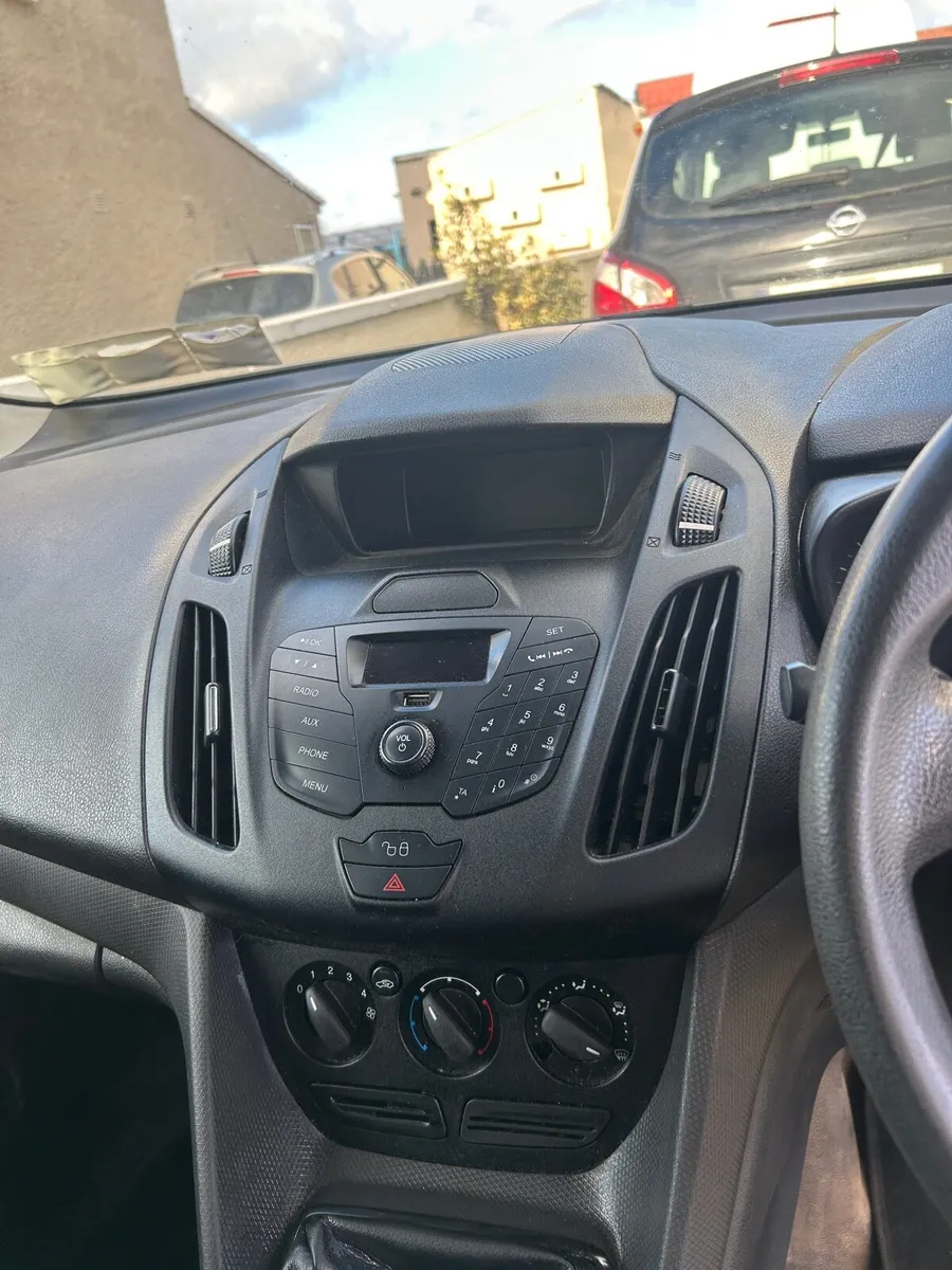 Ford transit connect Lwb - Image 4