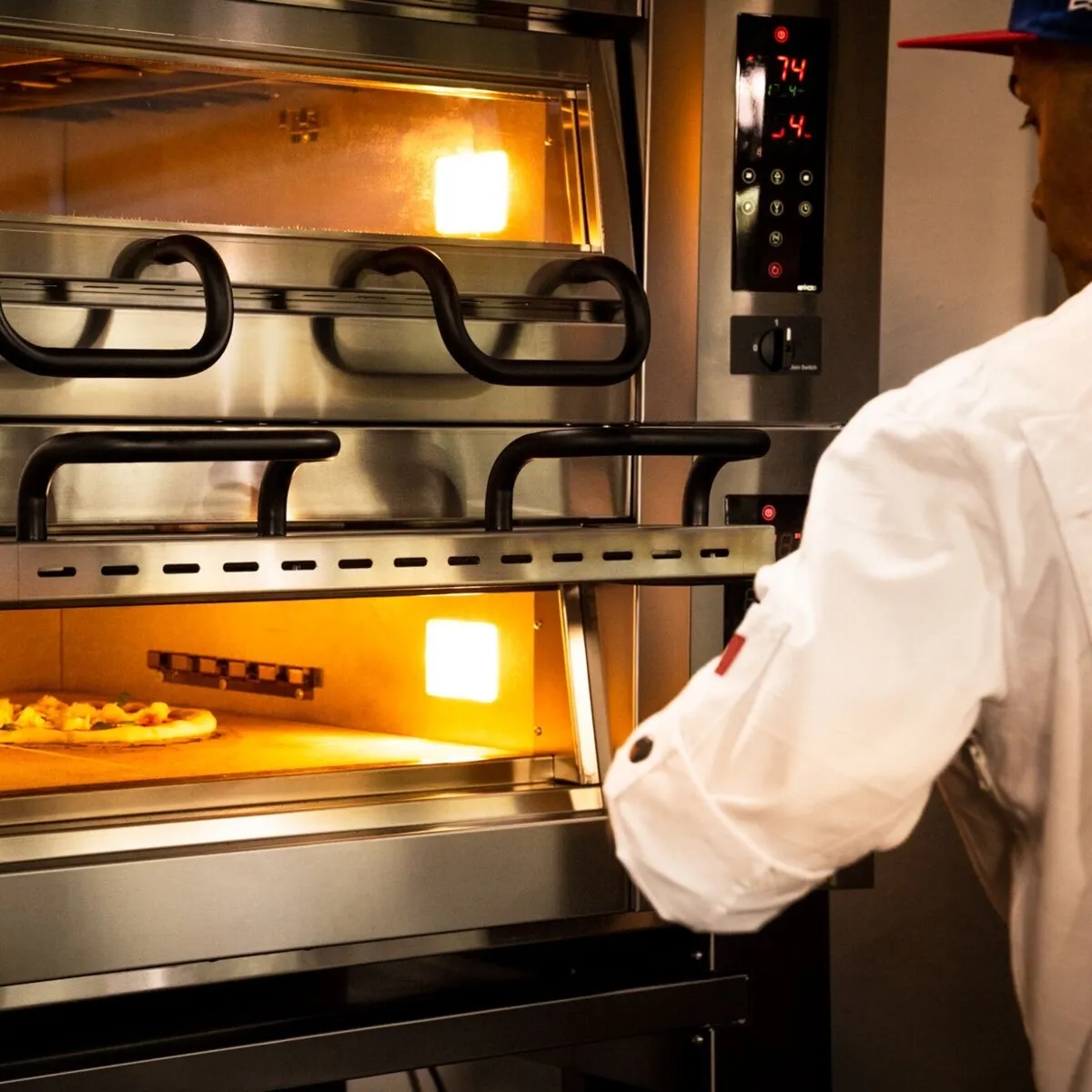 Pizza Oven - Triple Deck - Image 2