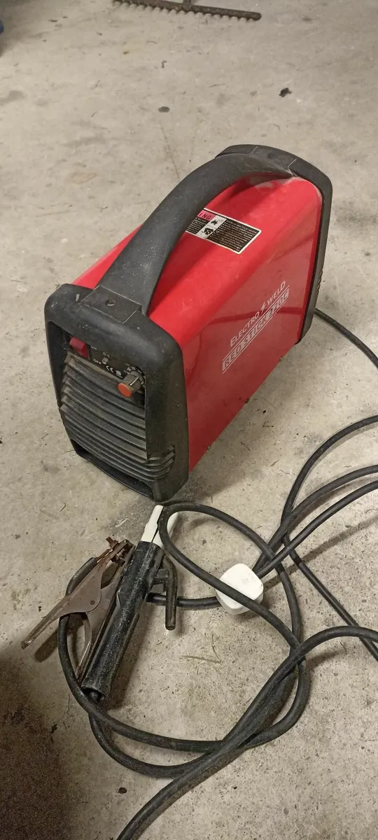 Welder - Image 1