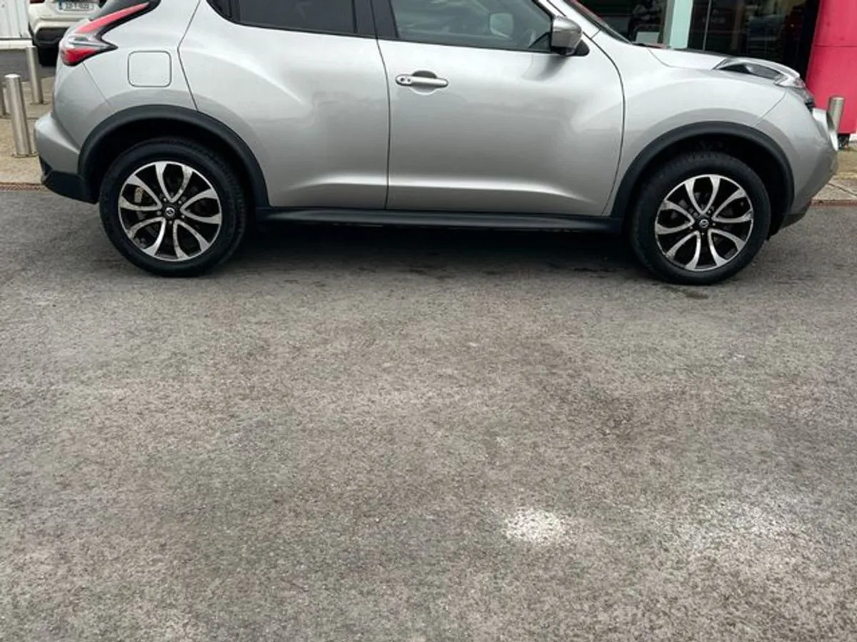 Nissan Juke Tekna - Image 1