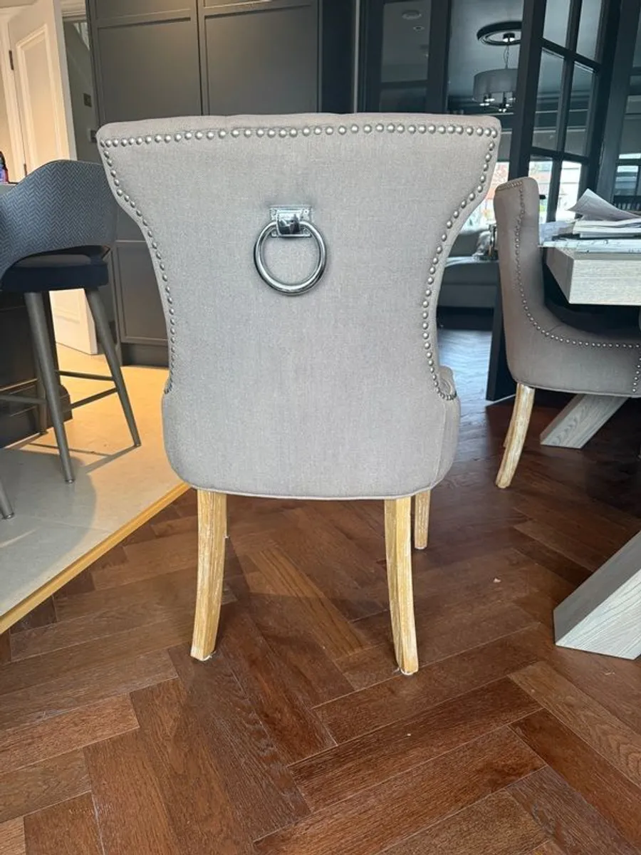 Dining bench and 4 chairs - Image 2