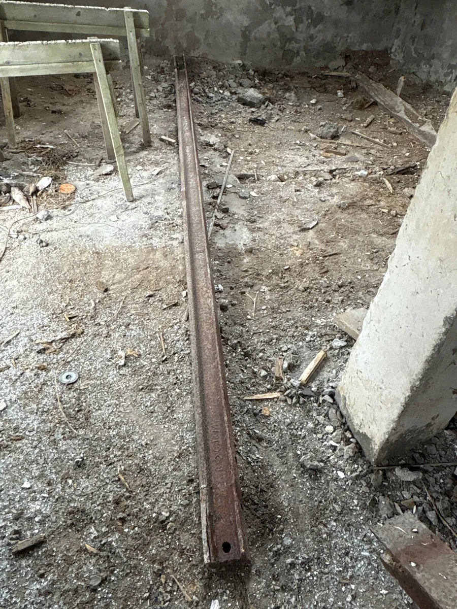 2 x Steel I Beam & scrap steel - FREE TO COLLECT - Image 1