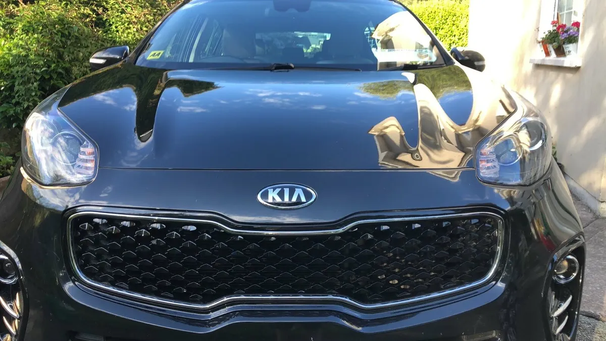 New NCT - Kia Sportage SUV Black Diesel Platinum - Image 4