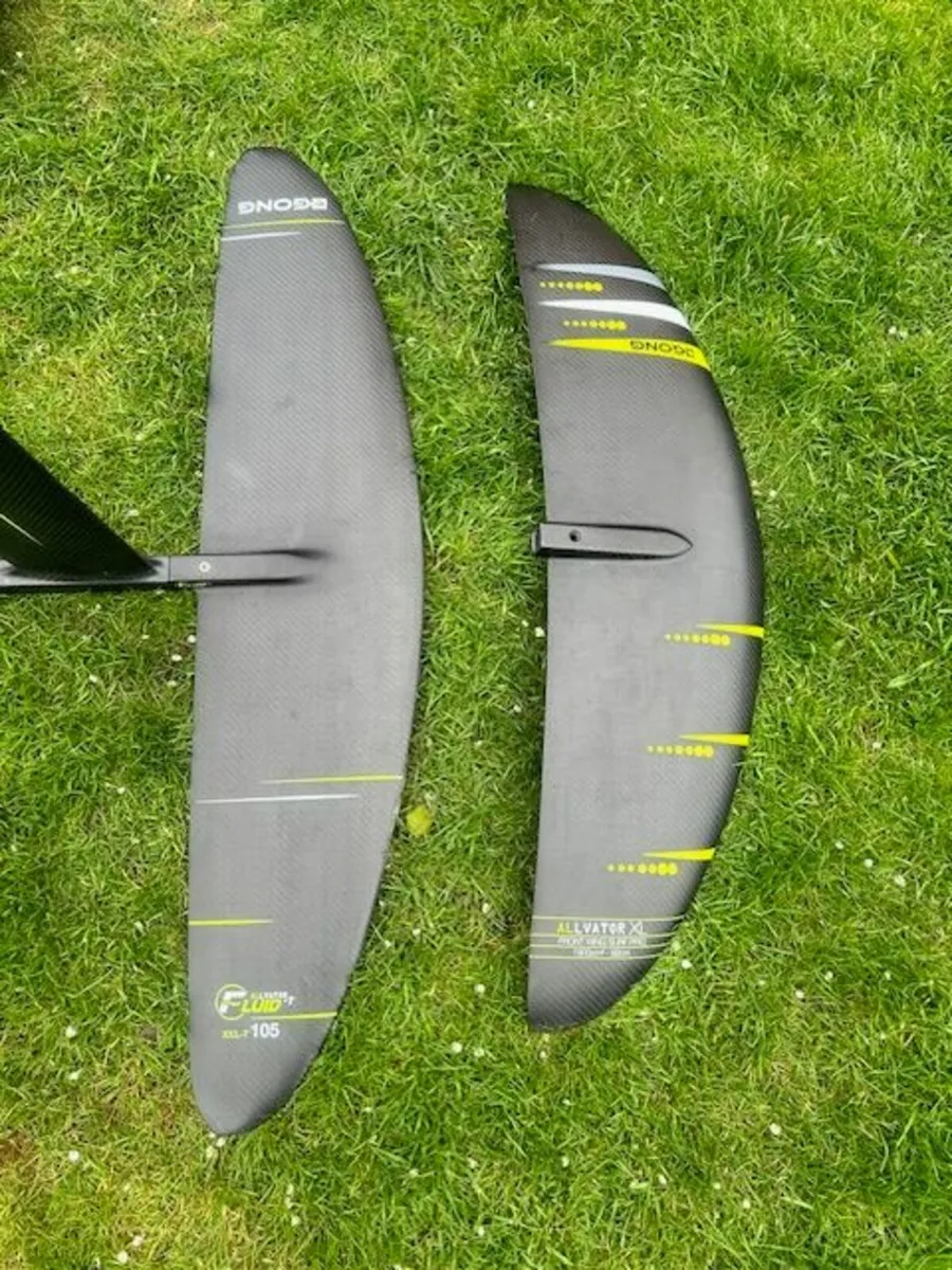 Wing, Foil, Board Complete Set - Like New - Image 3